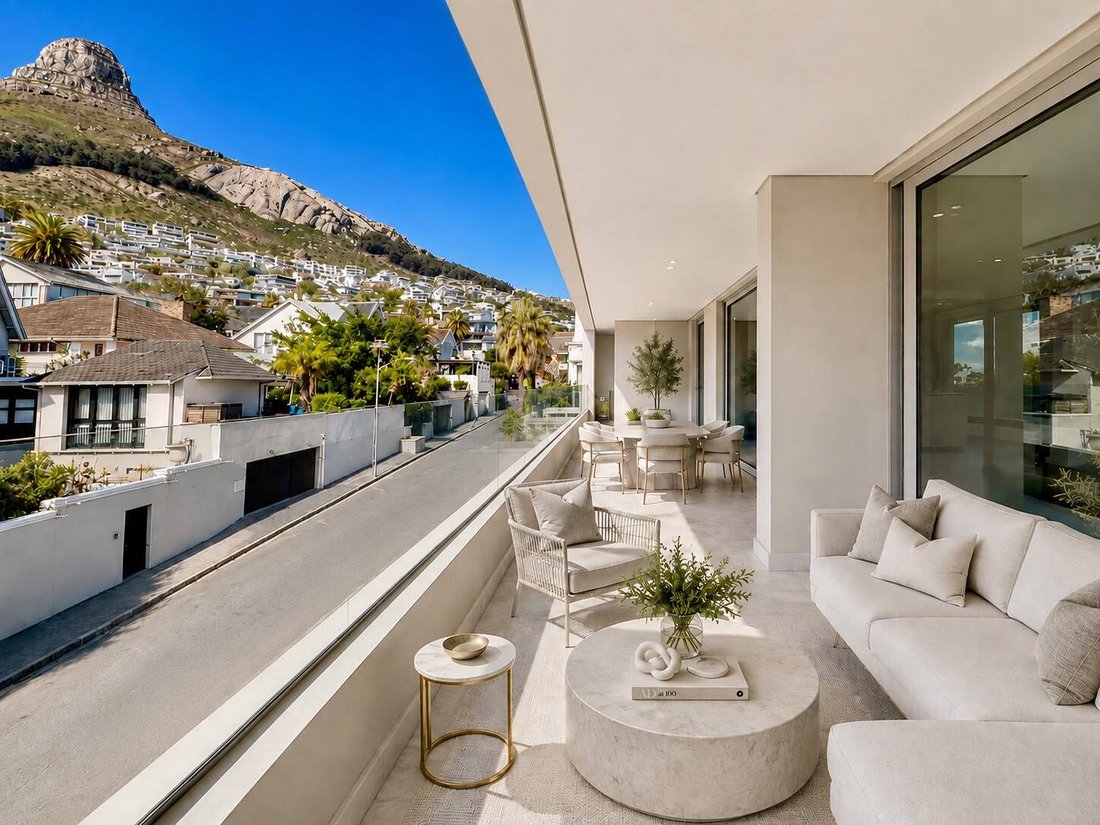 Apartment in Cape Town, Western Cape, South Africa 1 - 18560294