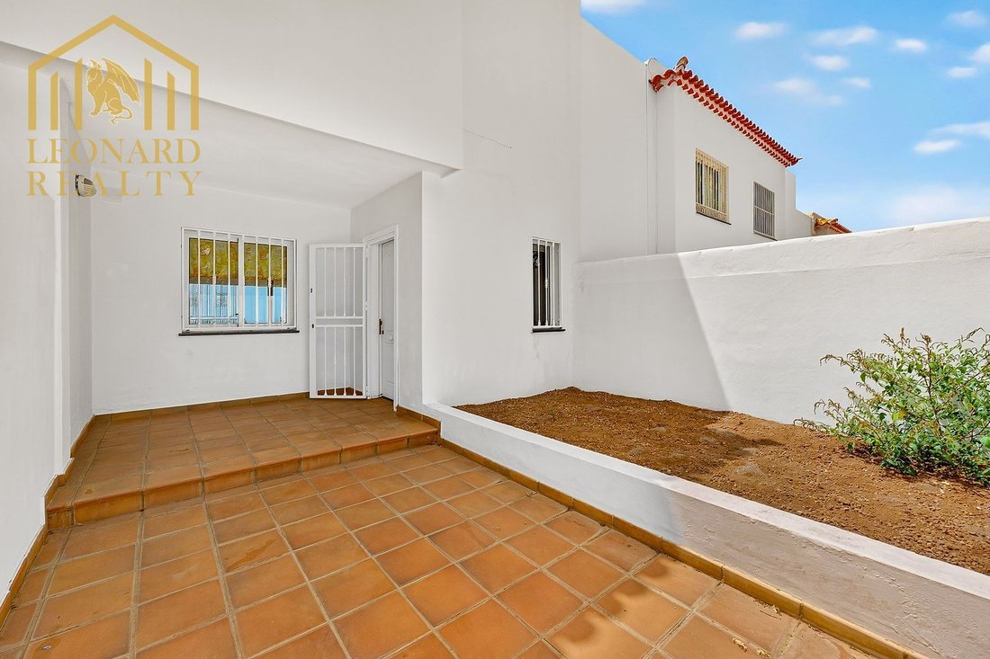 Townhouse in Costa Adeje, Adeje, Canary Islands 2 - 18575752