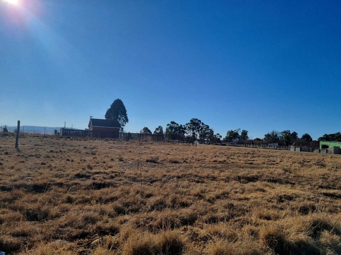 Land in Memel, Free State, South Africa 3 - 18575290