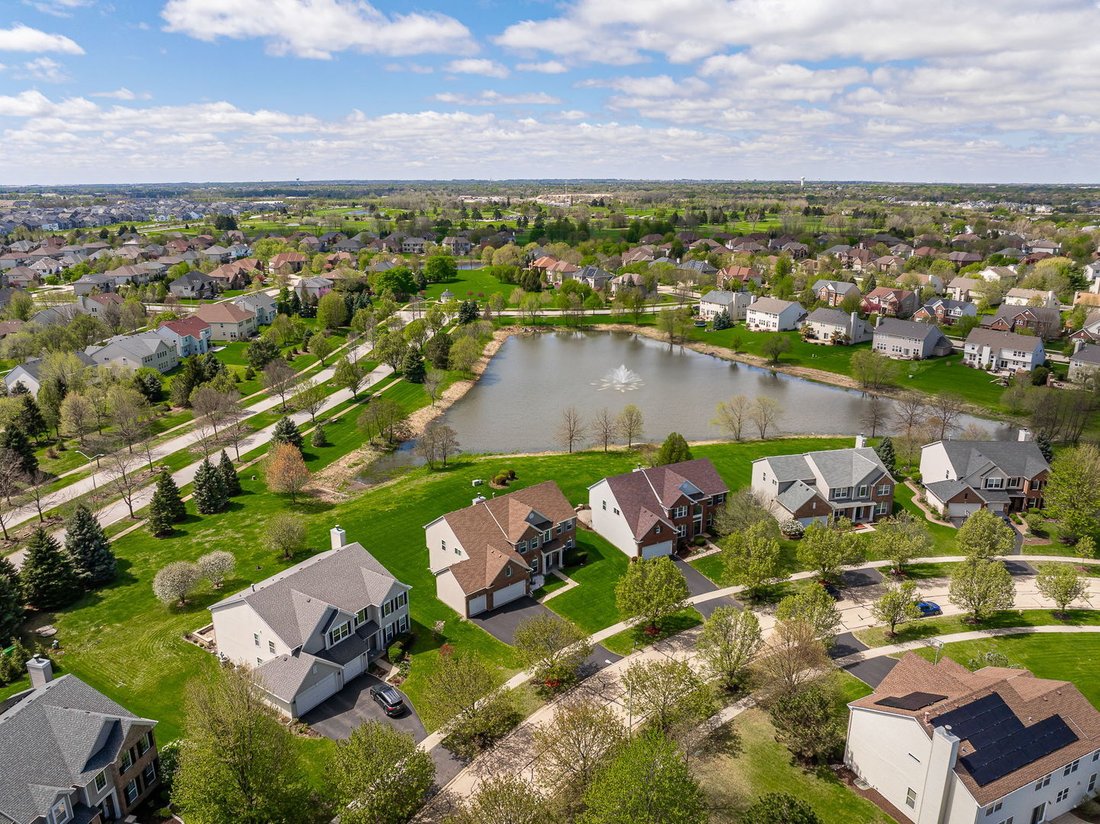 House in Bolingbrook, Illinois, United States 4 - 18577148