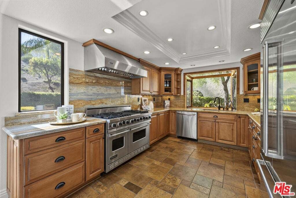 House in Stevenson Ranch, California, United States 4 - 18577024