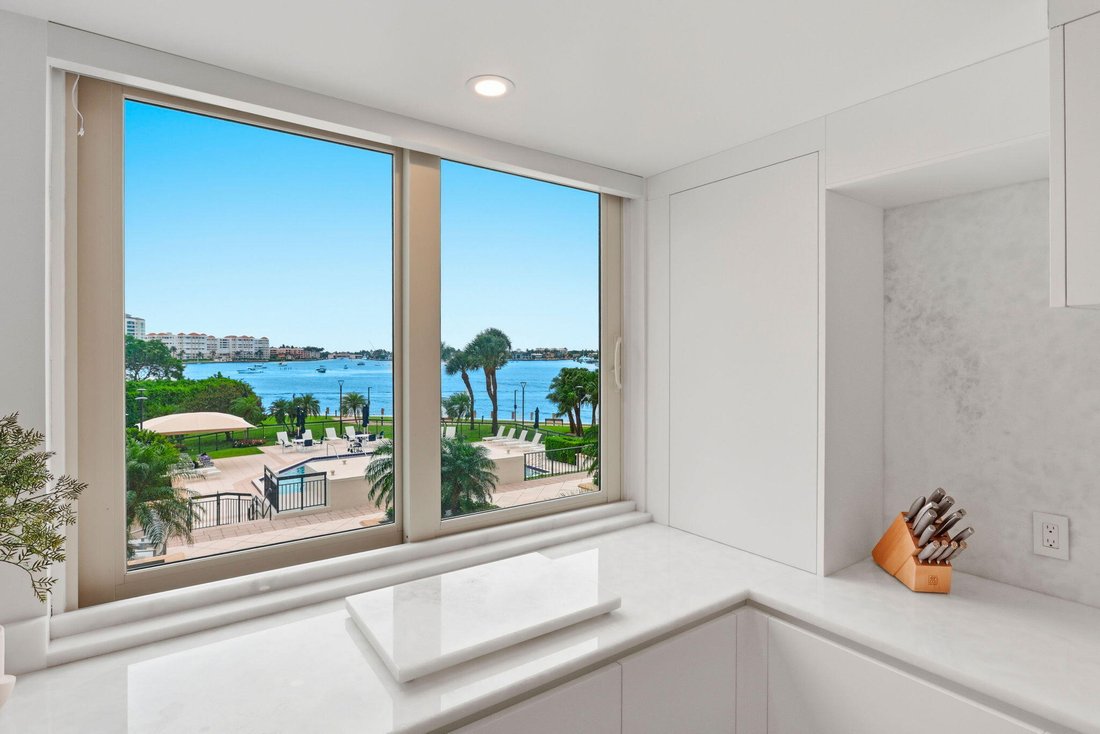 Condo in Boca Raton, Florida, United States 2 - 18574376