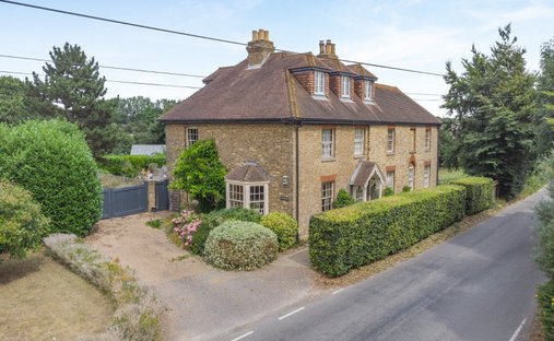 House in Woodnesborough, England 1