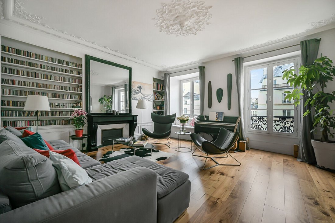Apartment in Palais Royal, Paris 1er Arrondissement, Paris 4 - 18576851