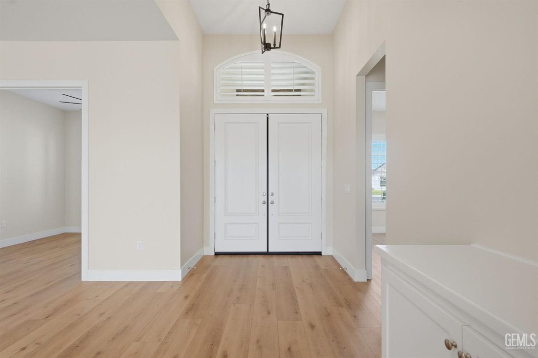 House in Bakersfield, California, United States 3 - 18574369