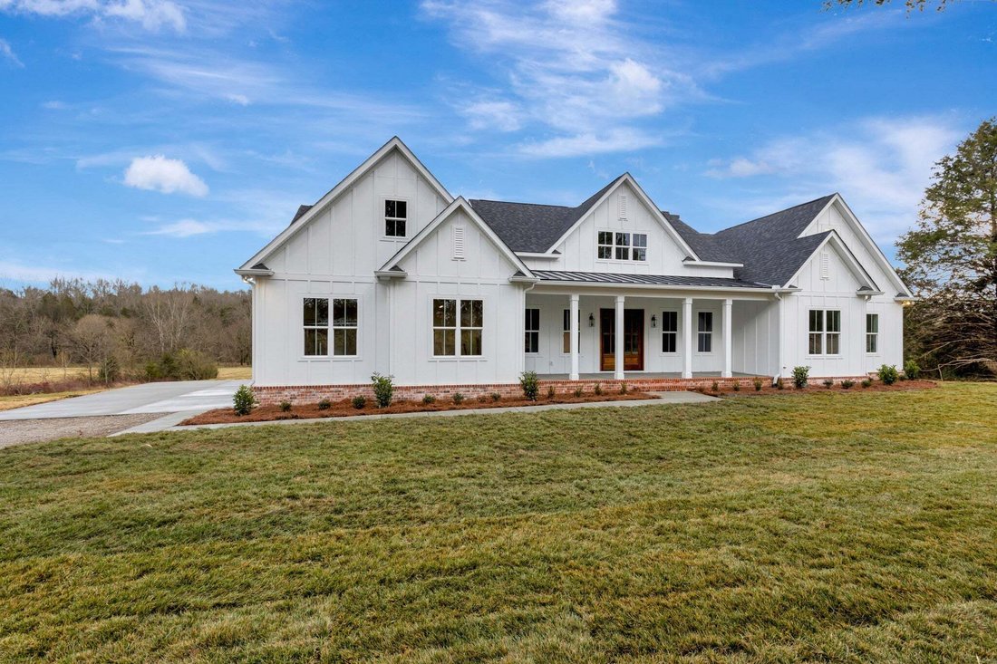 House in Bon Aqua, Tennessee, United States 2 - 18576624