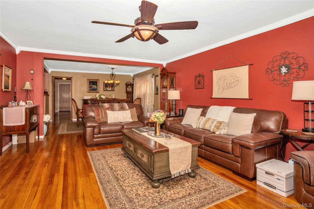 Long Beach, New York, United States 5 - 18577734