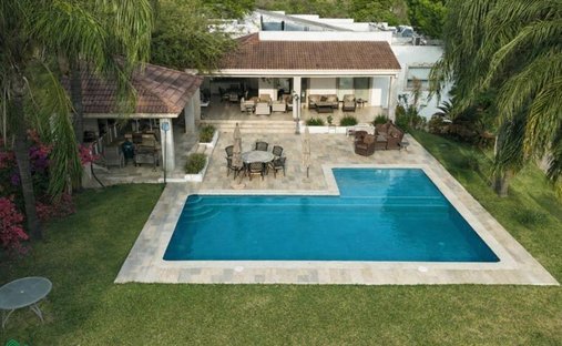 House in Santiago, Nuevo Leon, Mexico 1