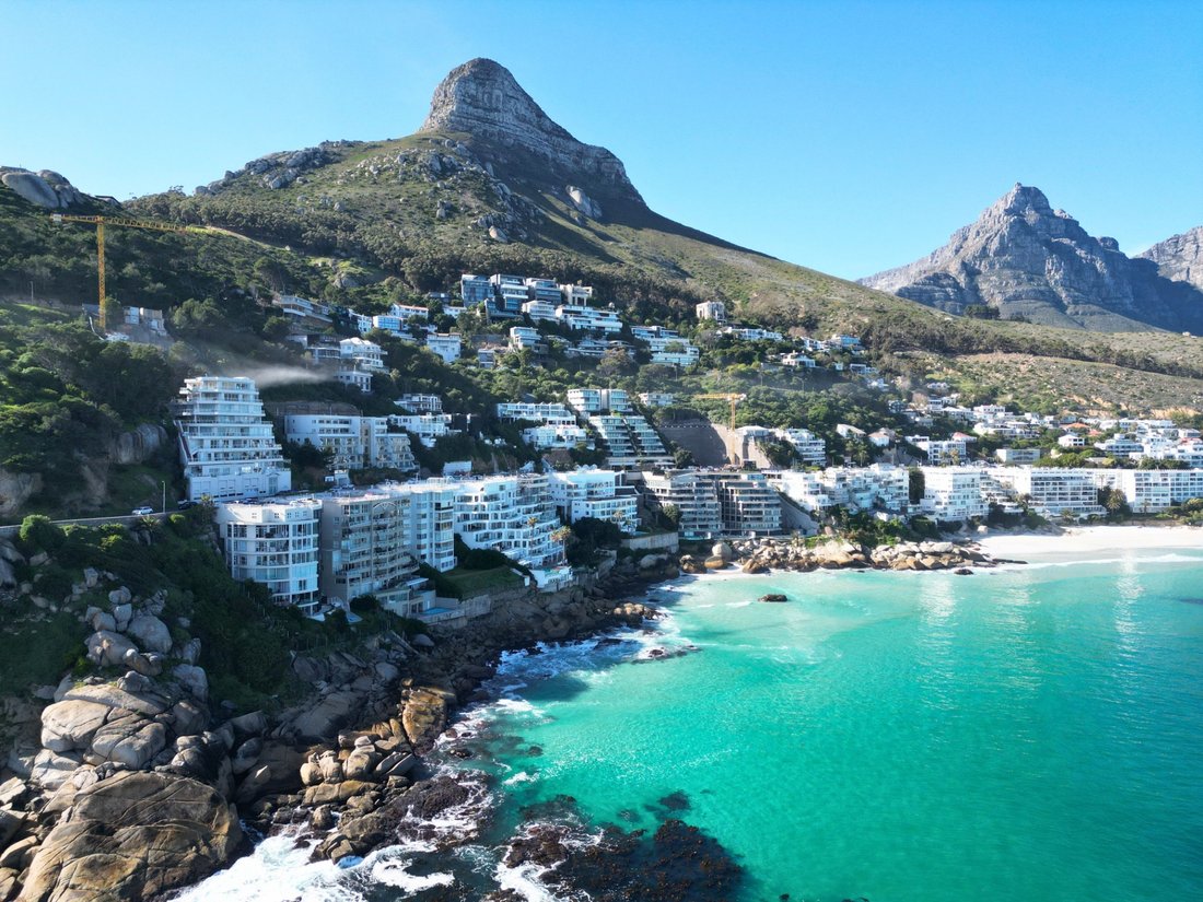 Apartment in Cape Town, Western Cape, South Africa 1 - 18577926