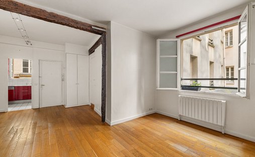 Apartment in Palais Royal, Paris 1er Arrondissement, Paris 1