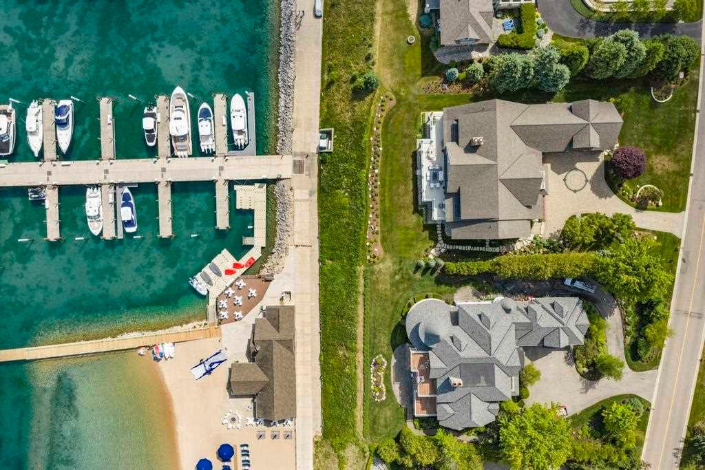 House in Petoskey, Michigan, United States 5 - 18574340