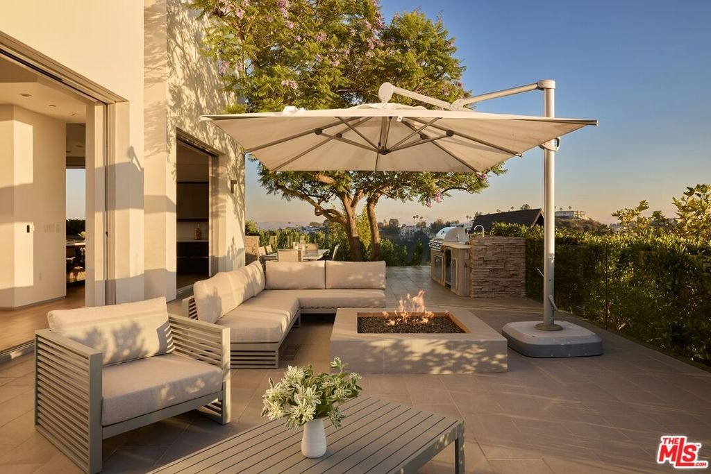 House in Los Angeles, California, United States 5 - 18577009