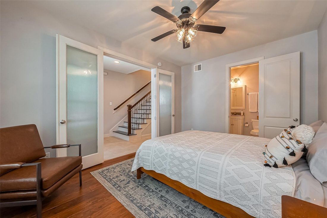 Houston, Texas, United States 5 - 18577934