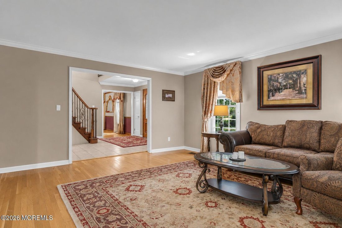 House in Marlboro Township, New Jersey, United States 4 - 18575973