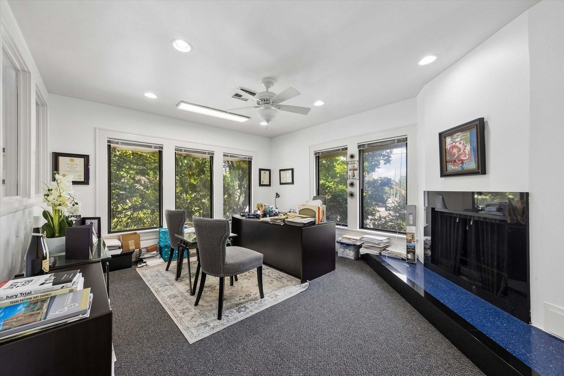 House in Houston, Texas, United States 2 - 18577692