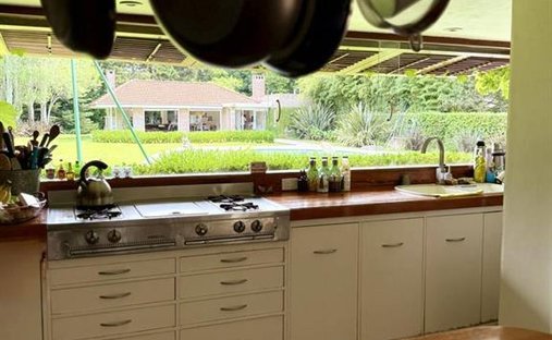 Casa en Gonnet, Provincia de Buenos Aires, Argentina 1
