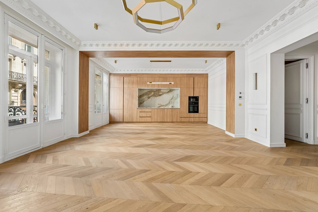 Apartment in Paris 8e Arrondissement, Paris, France 3 - 18574398