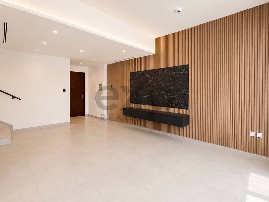 Townhouse in Wadi Al Safa 5, Wadi Al Safa, Dubai 2 - 18574446