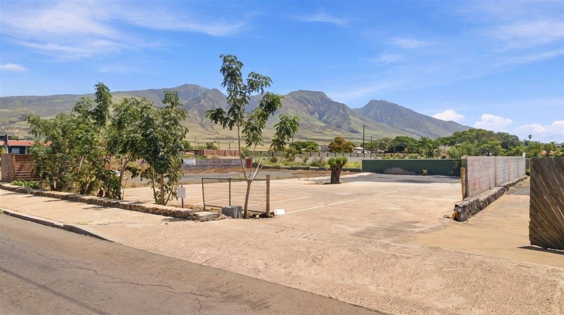 Land in Lahaina, Hawaii, United States 1 - 18578646