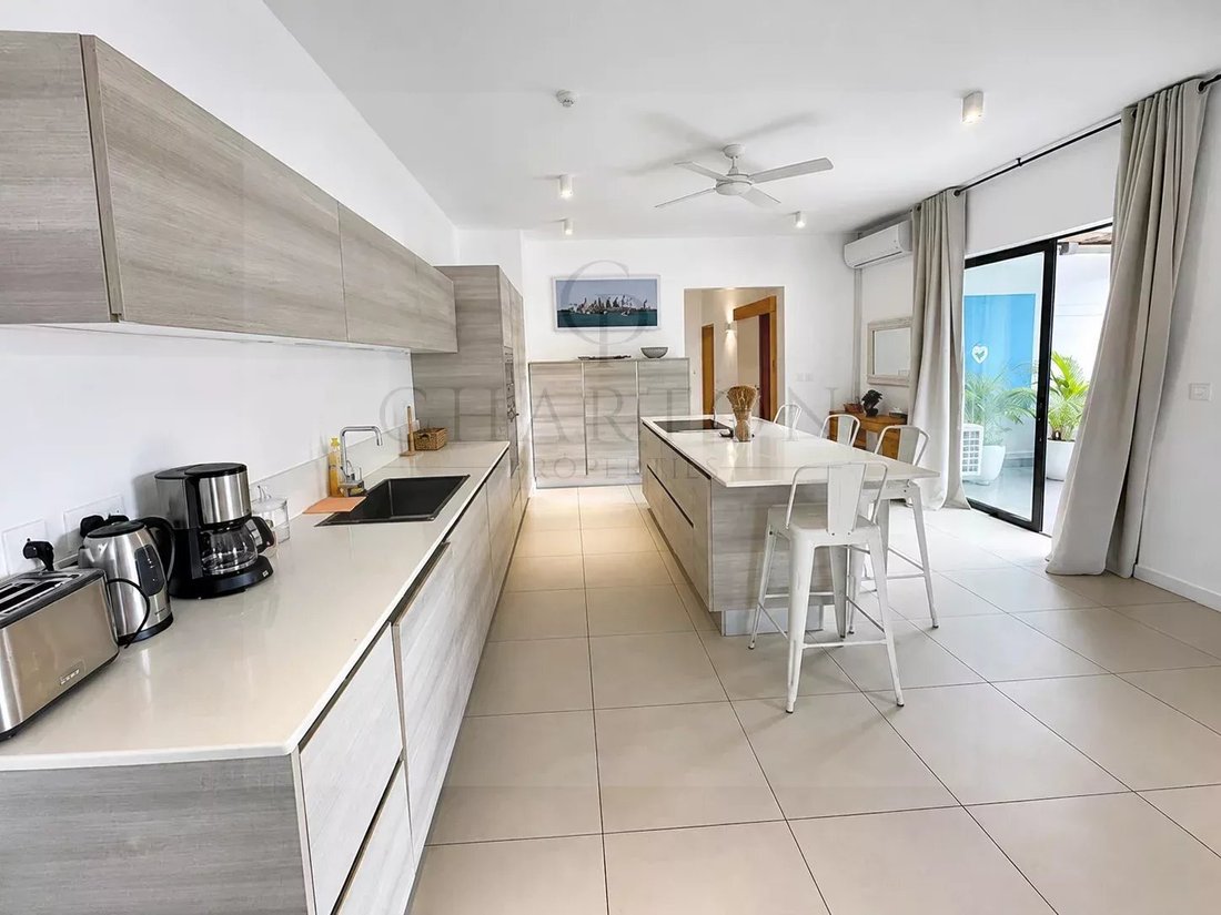 Apartment in Grande Riviere Noire, Rivière Noire District, Mauritius 4 - 18575202