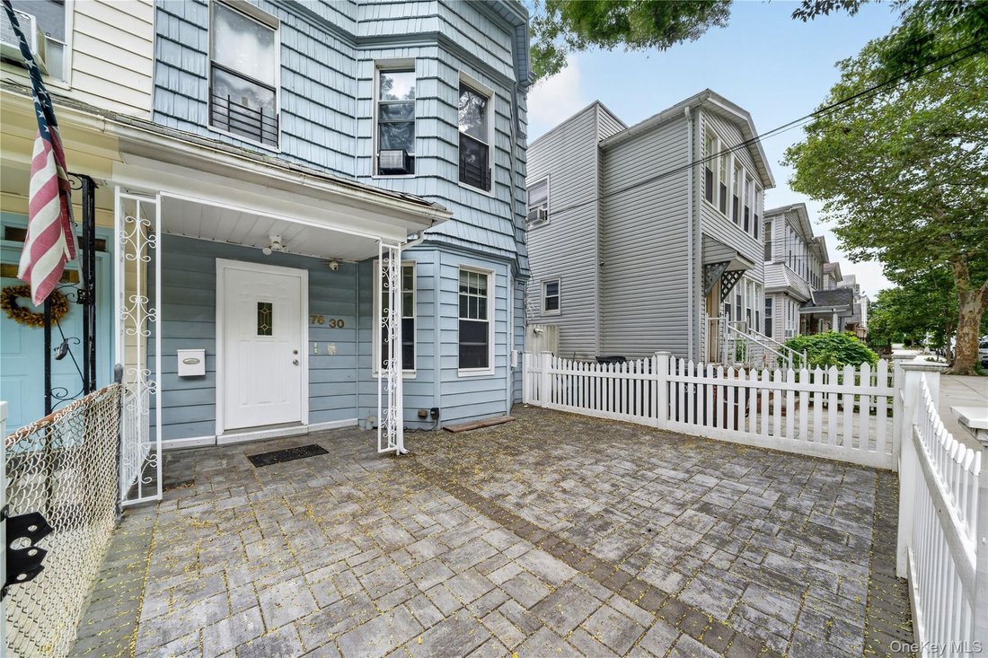 House in New York, New York, United States 1 - 18577104