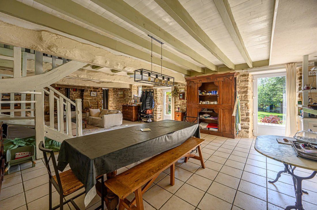 House in Zone Urbaine, Questembert, France 4 - 18385376