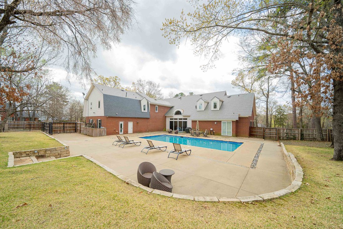 House in Longview, Texas, United States 3 - 17792366