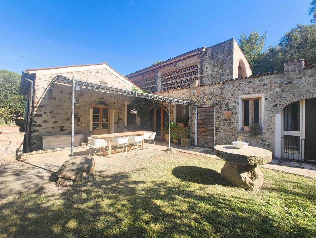 Villa in Capoliveri, Tuscany, Italy 1 - 18576846