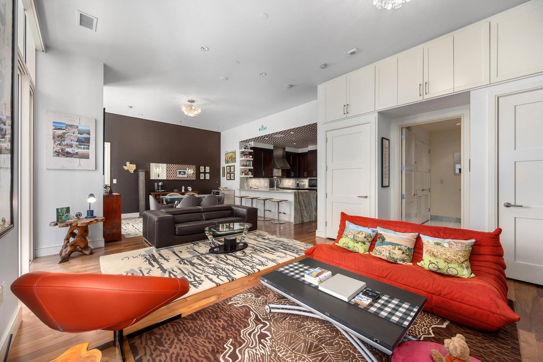 Condo in Austin, Texas, United States 5 - 18577381