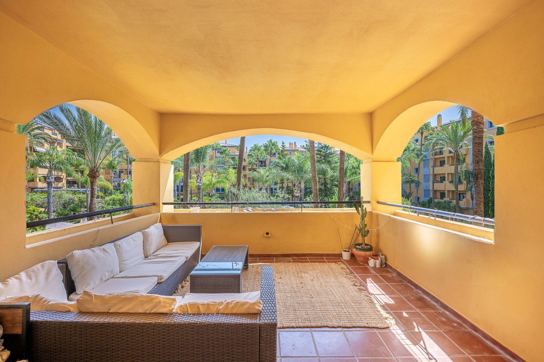 Apartment in San Pedro de Alcantara, Andalusia, Spain 2 - 18577717