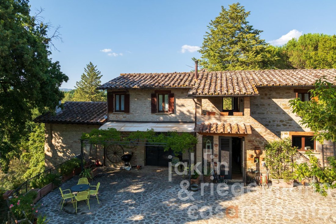 House in Historic Center, Perugia, Italy 2 - 18574310