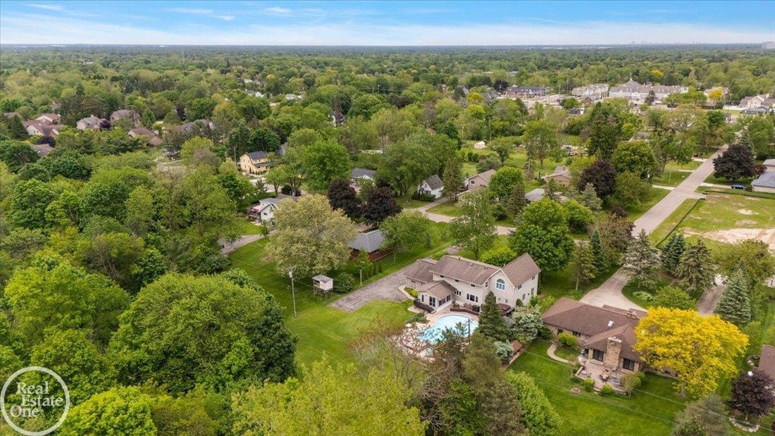 House in Troy, Michigan, United States 5 - 18577071
