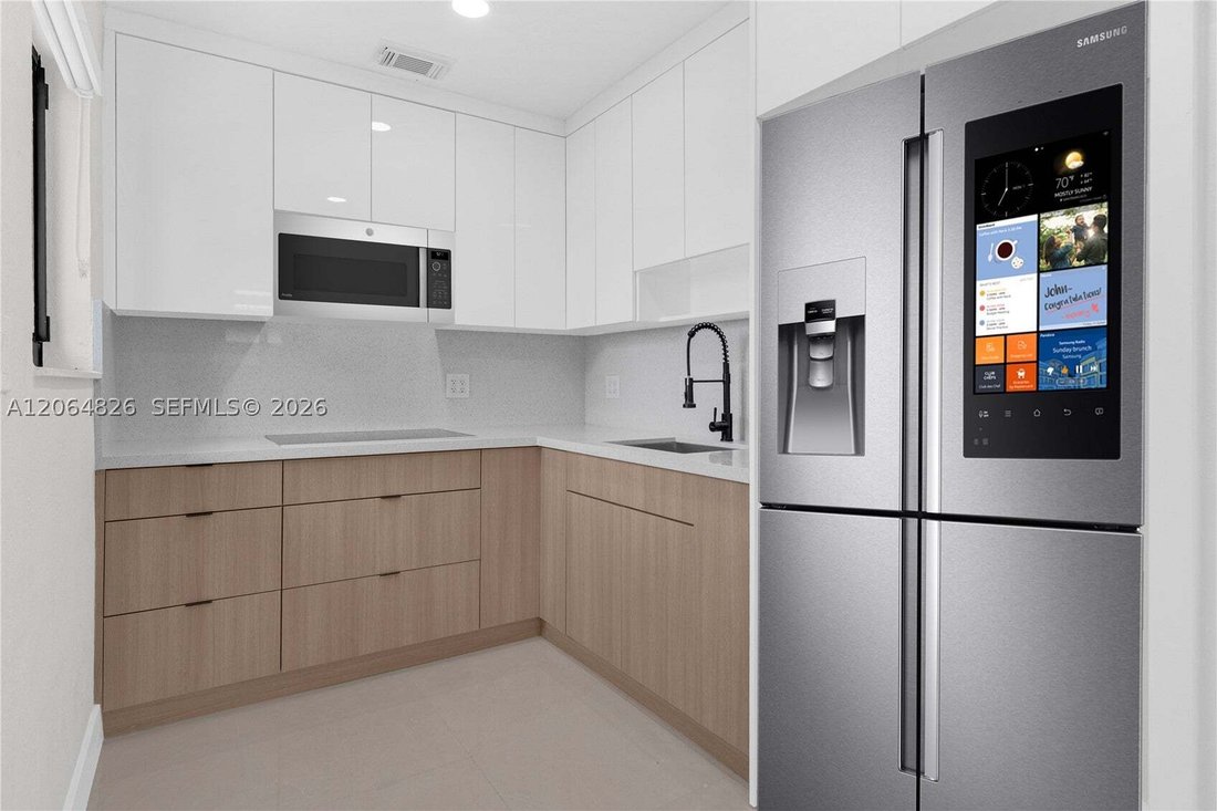House in Miami, Florida, United States 4 - 18576897