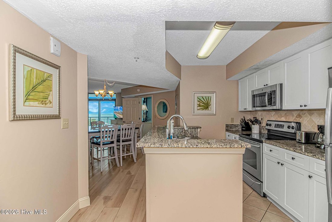 Condo in Myrtle Beach, South Carolina, United States 5 - 18576588