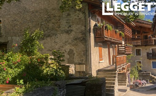 Apartment in Sainte-Foy-Tarentaise, Auvergne-Rhône-Alpes, France 1