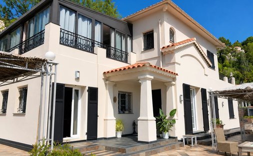 Villa in Plan de Noves, Vence, France 1