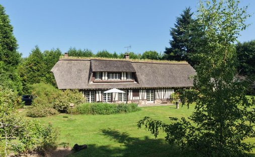 House in Saint Paul, Pont-Audemer, France 1