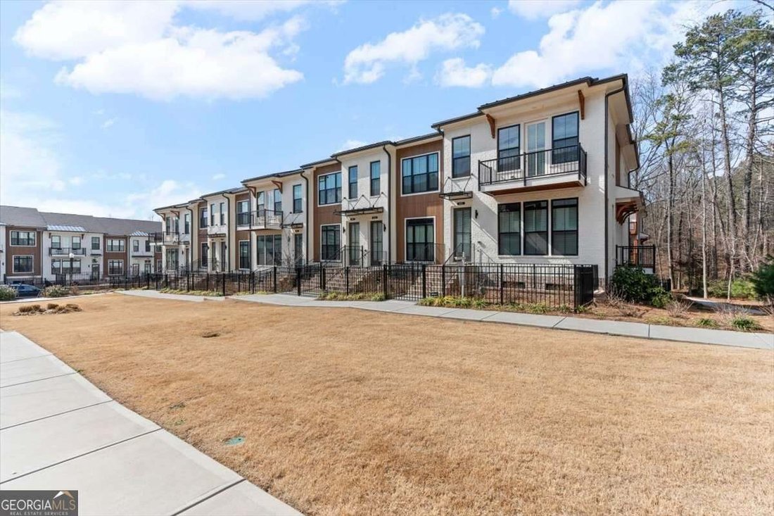 Townhouse in Alpharetta, Georgia, United States 1 - 18577414