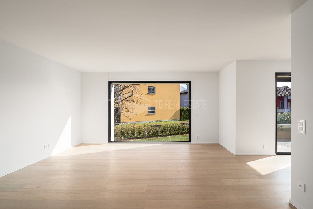 Apartment in Canobbio, Ticino, Switzerland 3 - 18574327