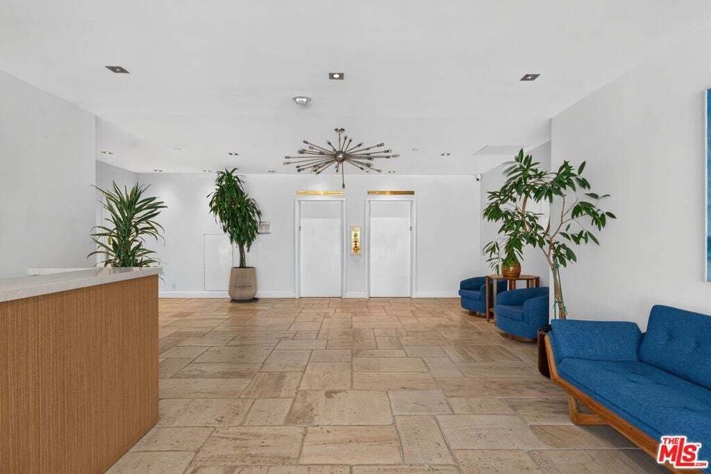 Condo in Santa Monica, California, United States 4 - 18577023