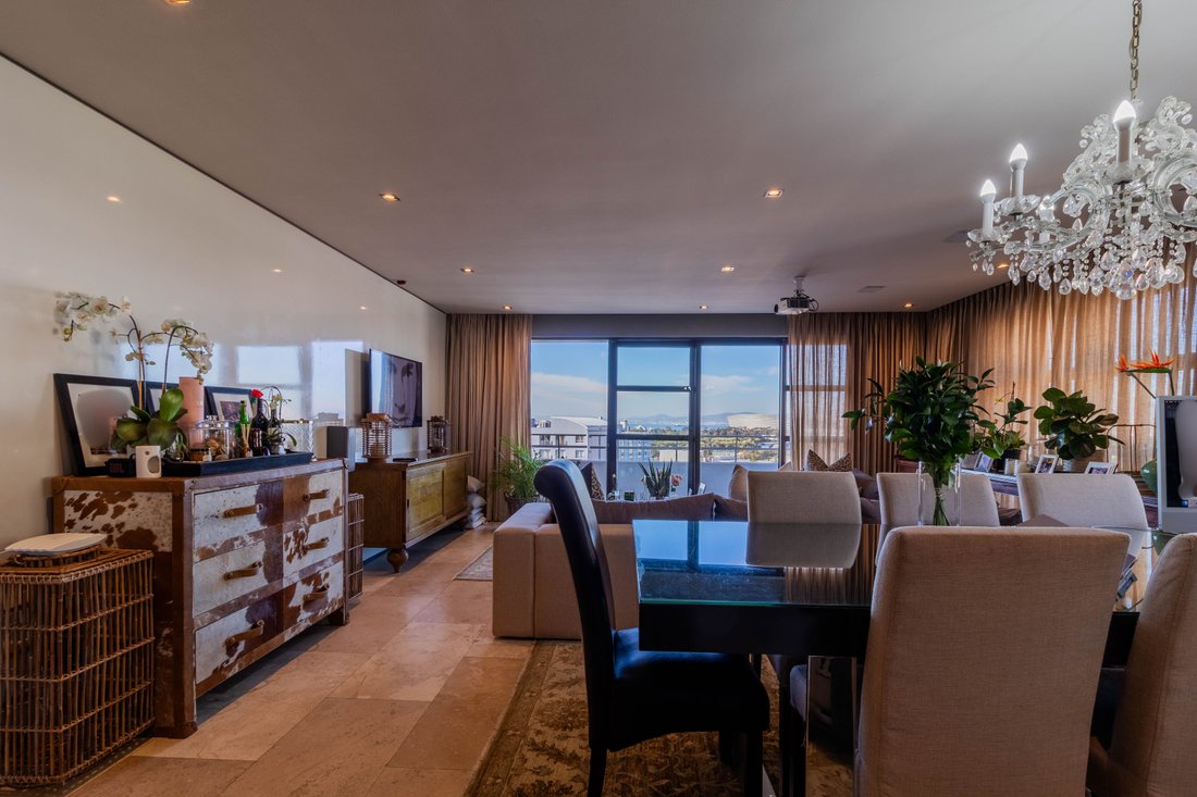 Apartment in Bakoven, Cape Town, South Africa 2 - 18560285