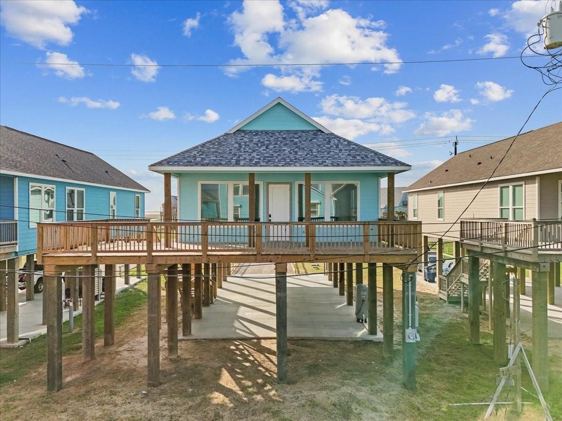 House in Freeport, Texas, United States 1 - 18577629