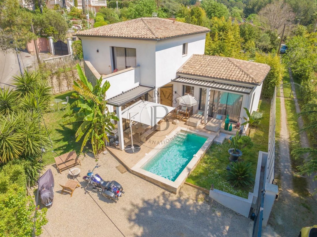 Villa in Mougins, Provence-Alpes-Côte d'Azur, France 3 - 17039070
