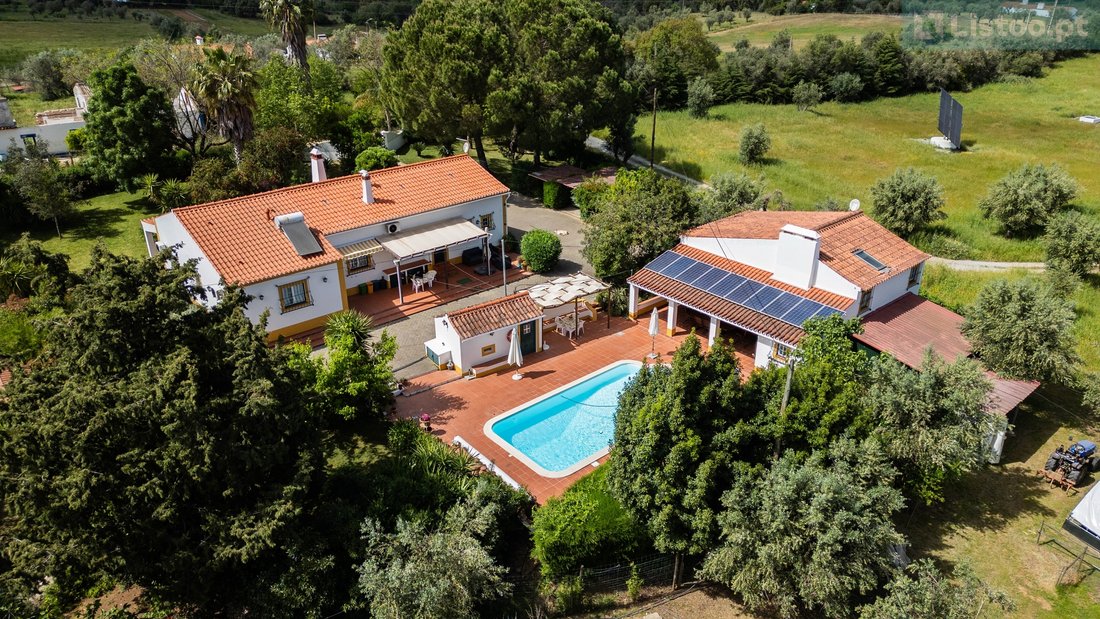 Villa in Nossa Senhora da Vila, Nossa Senhora do Bispo e Silveiras, Évora District, Portugal 1 - 18578241