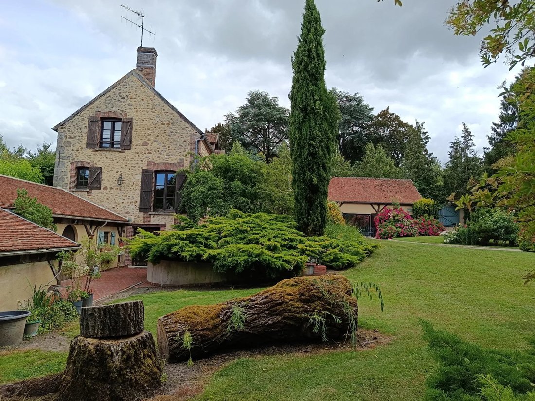 Estate in Coulommiers, Ile-de-France, France 3 - 18575129
