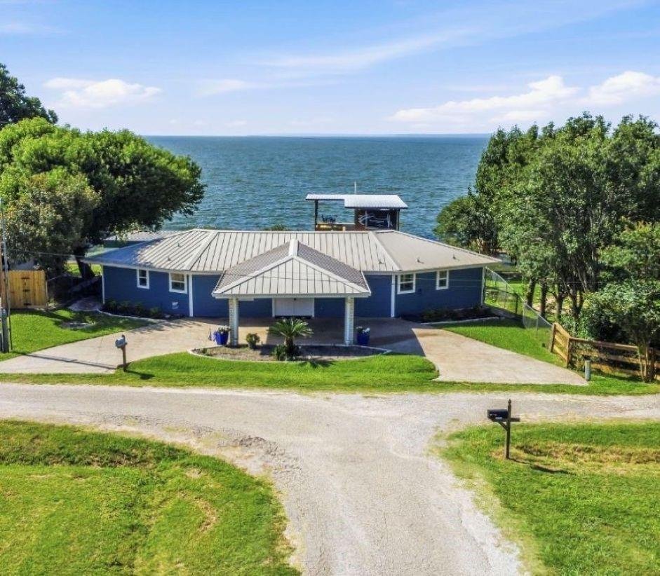 House in Point Blank, Texas, United States 3 - 18577655