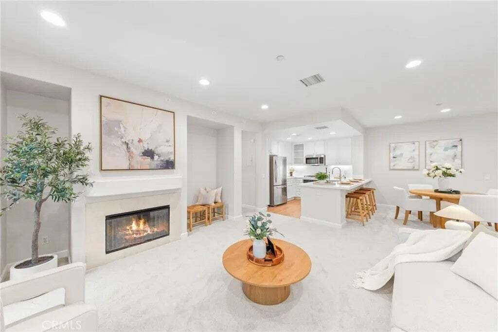 Condo in Irvine, California, United States 4 - 18154405