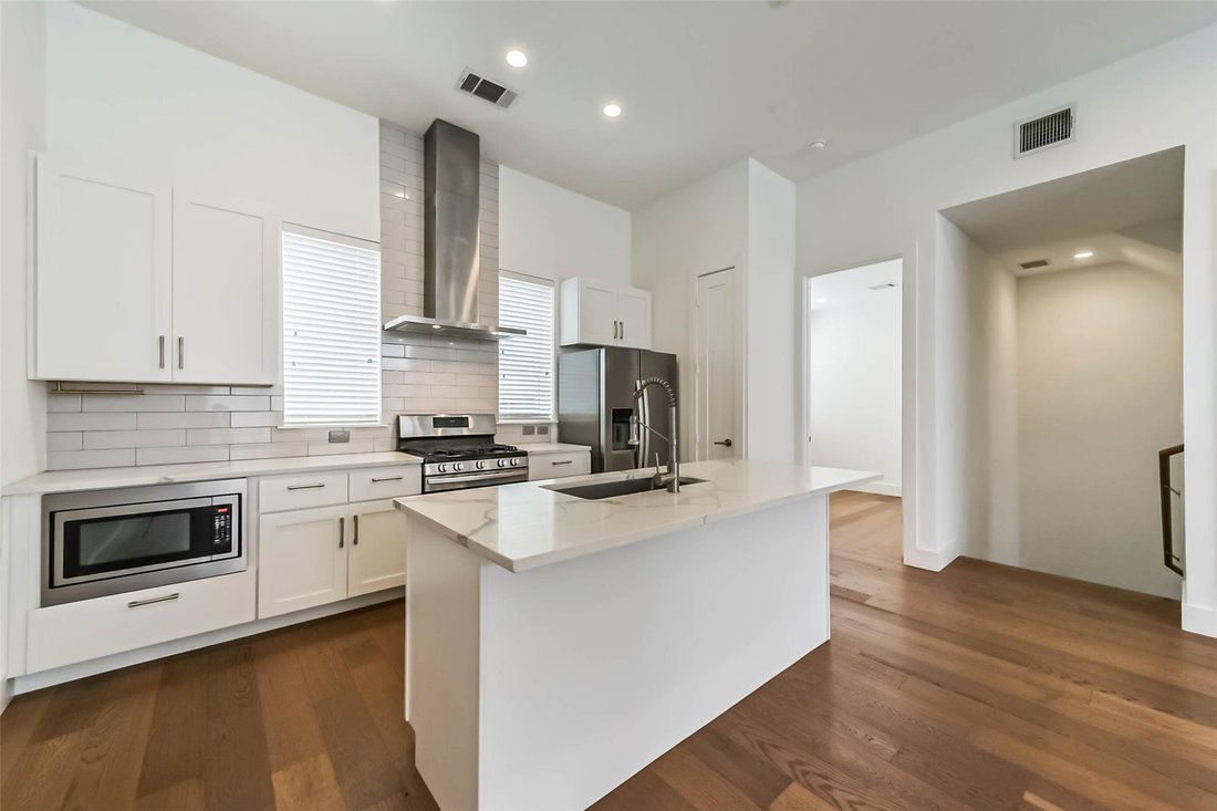 House in Houston, Texas, United States 4 - 18577975