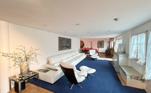 Penthouse in Gstaad, Canton of Bern, Switzerland 1
