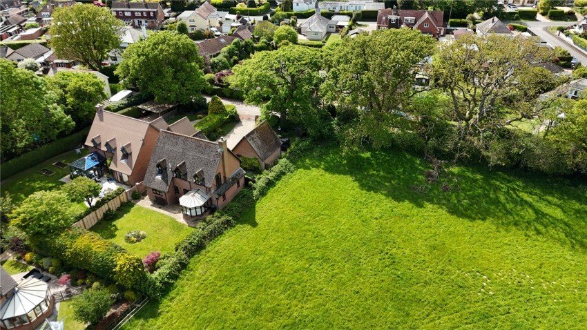 House in Hordle, England 1 - 17493366